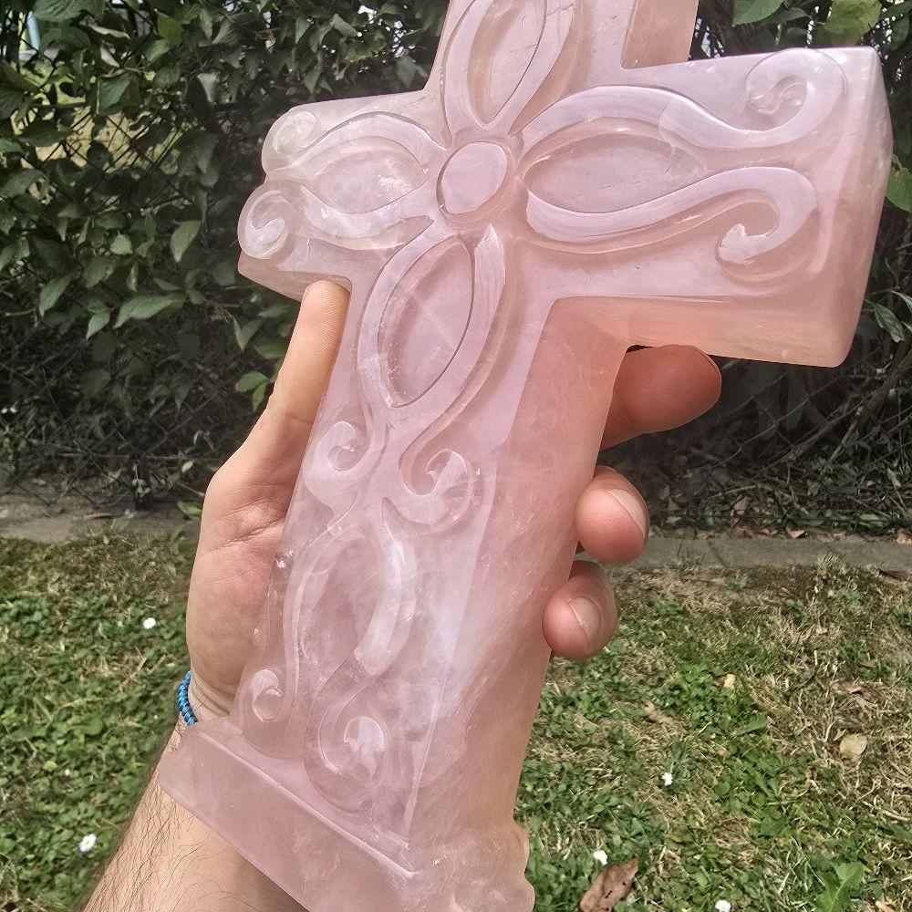 RosQuarz Kreuz sehr schone Qualität